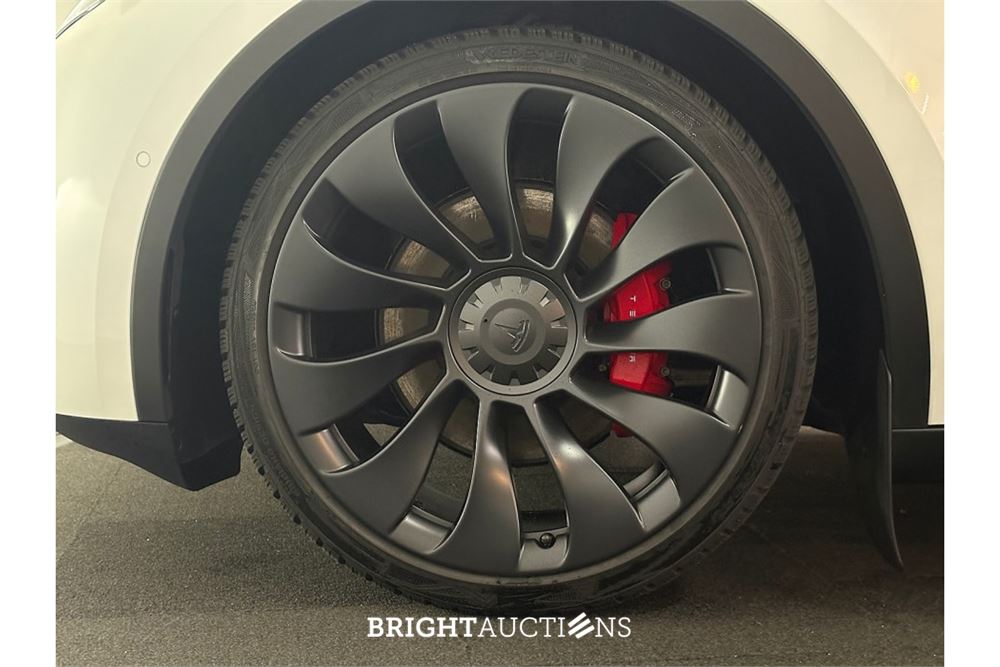 Tesla Model Y Performance AWD 75 kWh 2022, GPF-24-K