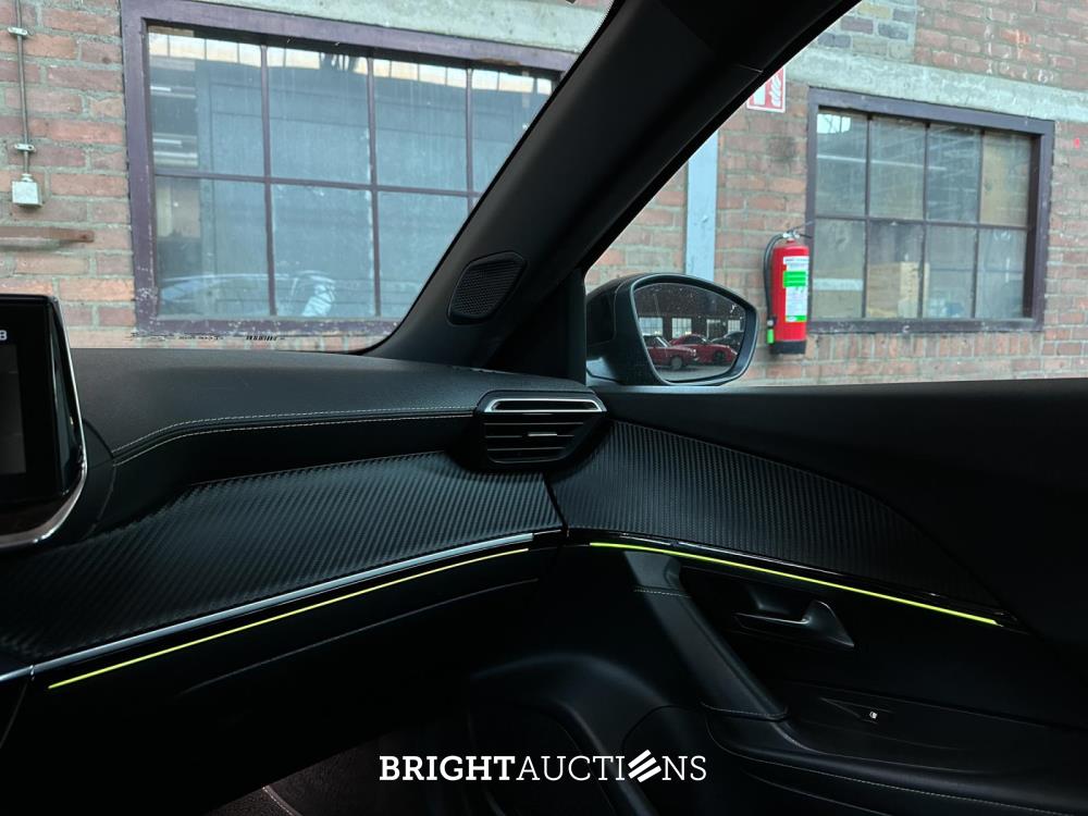 Peugeot 2008 1.2 PureTech GT-Line 131pk 2020 (Origineel-NL + 1e Eigenaar), H-379-PN