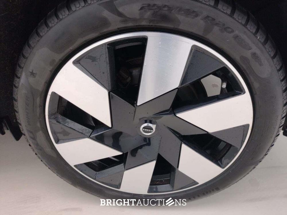 Volvo XC60 T6 PHEV Ultimate Dark 2.0 AWD 253pk 2023