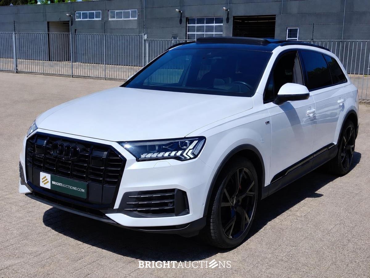 Luxury Car, Premium Daily Driver & Electric Vehicle Auction