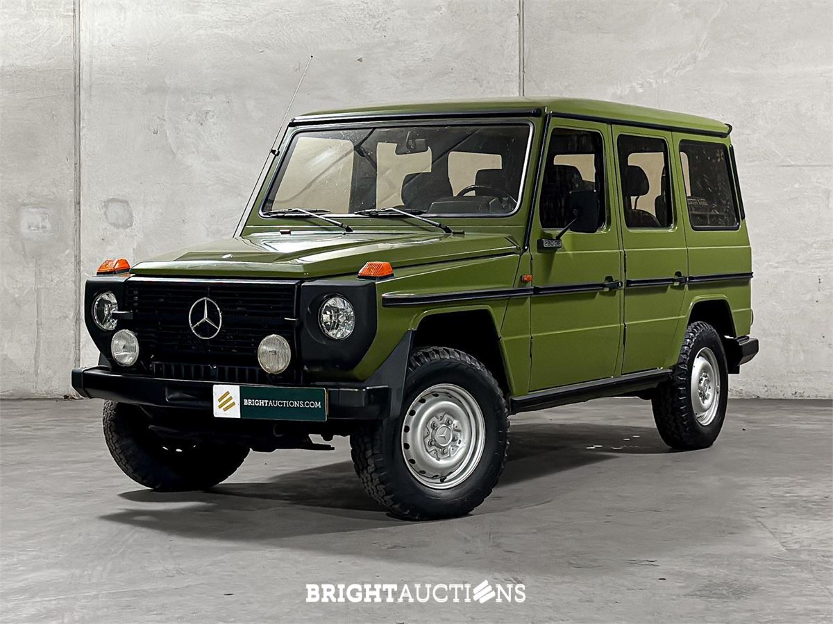 Exclusive Youngtimers & Classic Cars (Mercedes-Benz, Ferrari, Porsche & More) | Tiel
