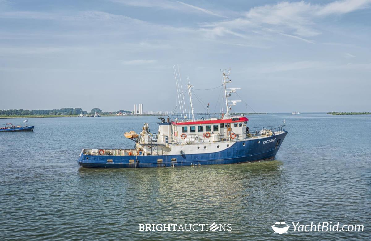 Ex-beroeps Vaartuig Octans