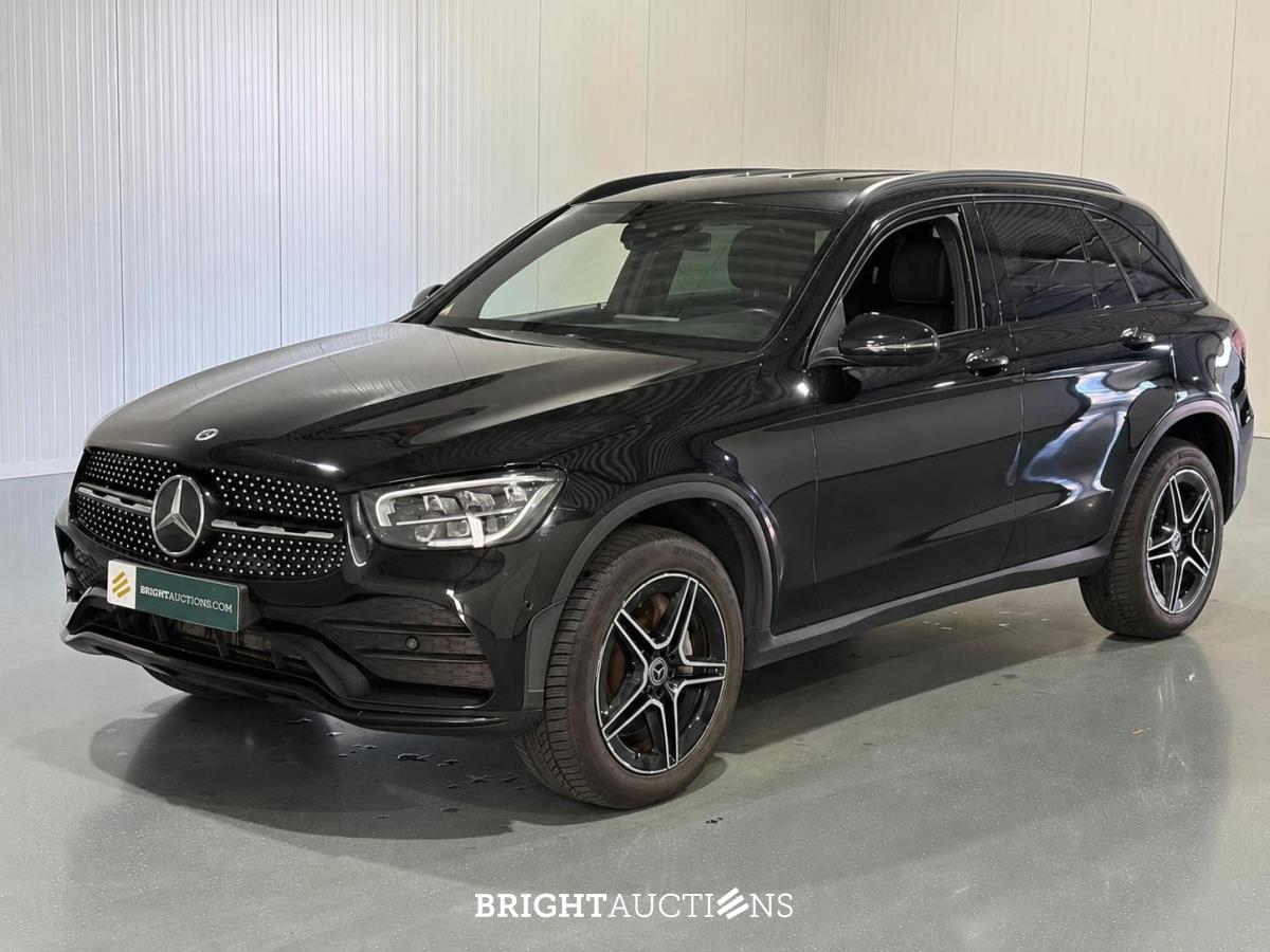 Luxury Car, Premium Daily Driver & EV Auction