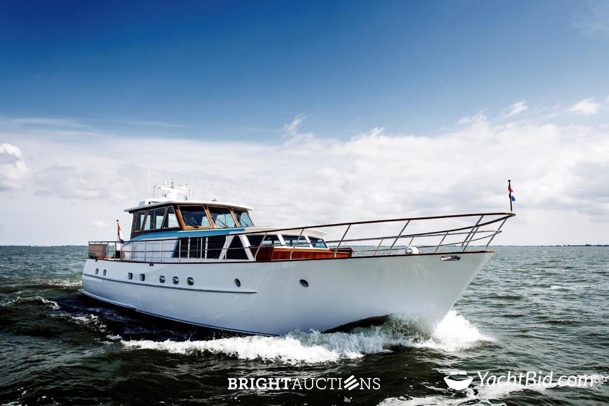 FEADSHIP 65 Carlos Riva