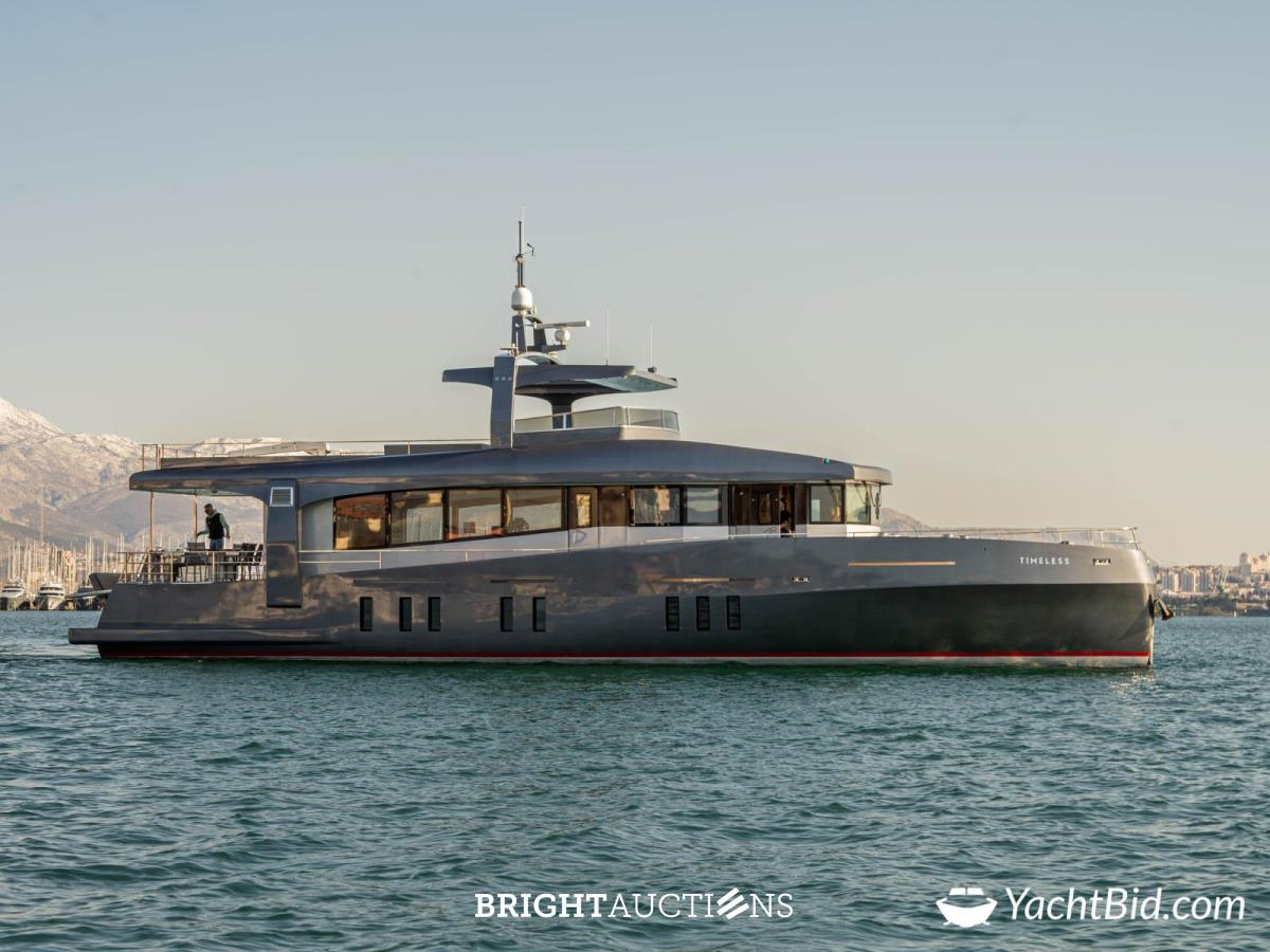 Custom Built Explorer Yacht Timeless 80