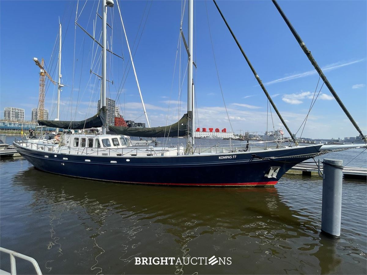 Dykstra Schooner 77