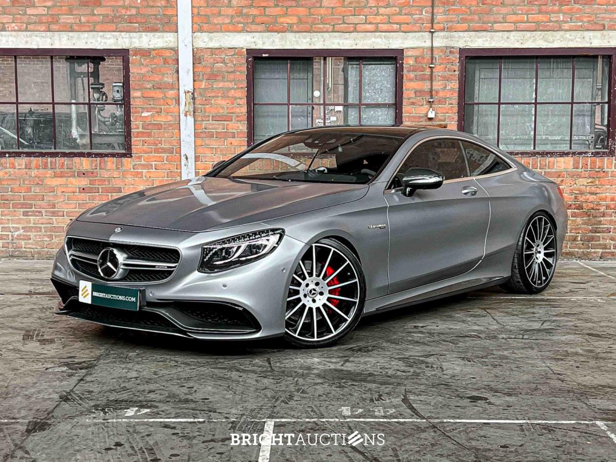 Luxury & sport cars te Boxmeer (Porsche, Mercedes-Benz, BMW, Audi, Aston Martin)