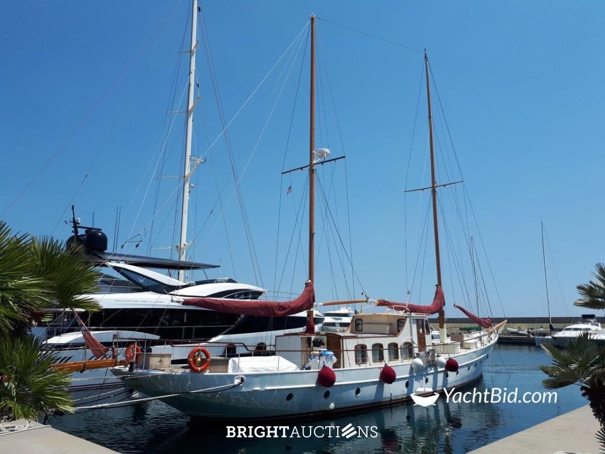 Classic Dutch Motorsailer