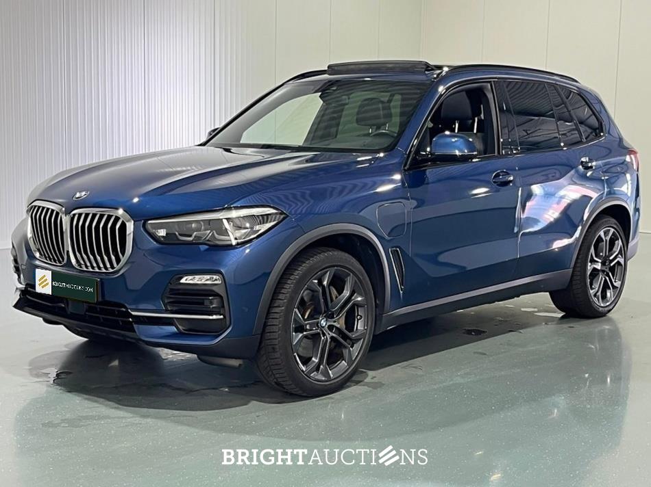 Luxury & Premium Daily Driver Auction