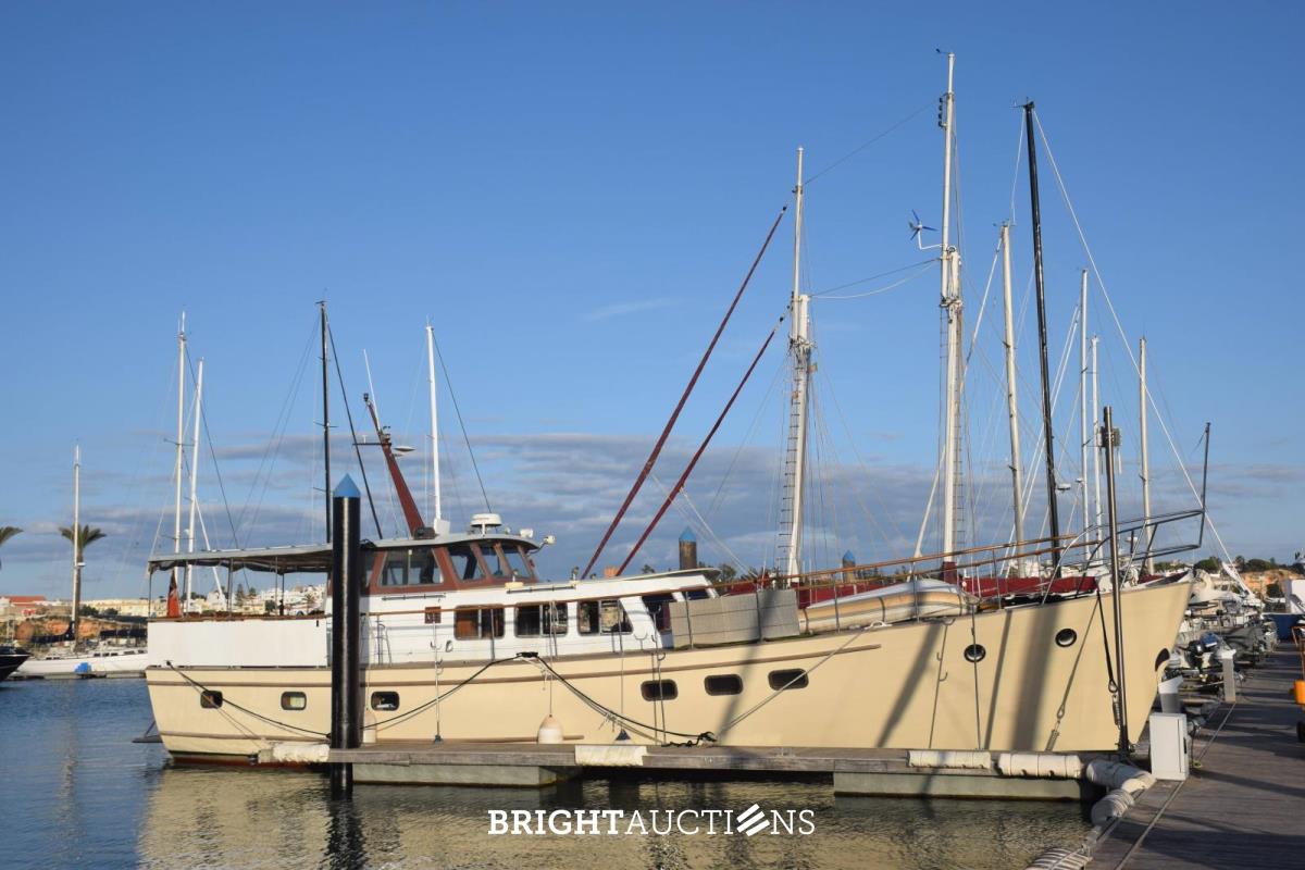 Fleur de Lys 58 "Almarie"