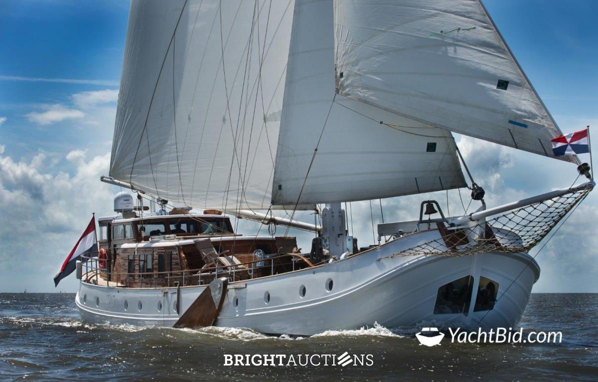 Feadship Paviljoentjalk