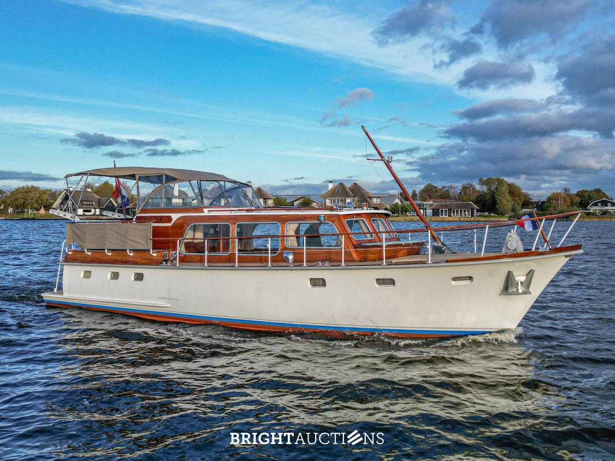 Super Van Craft 1160