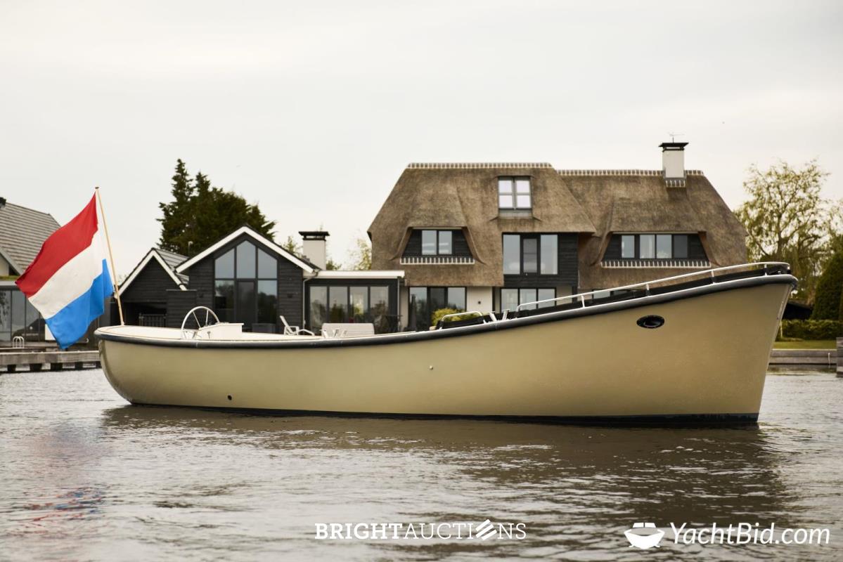 Custom Built Sloop 10.8m