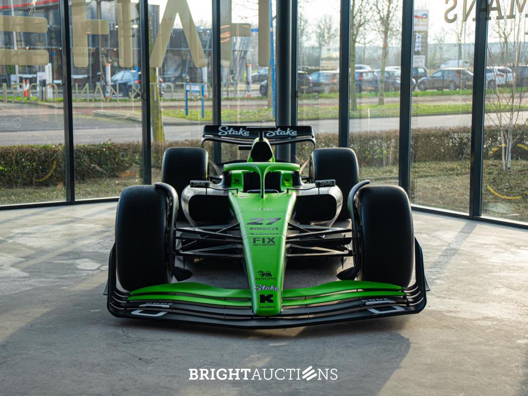 Stake F1 Team KICK Sauber Showcar 1:1 Scale