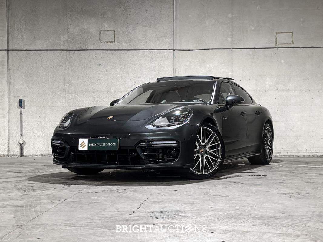 Luxury & Sport Cars- Tiel