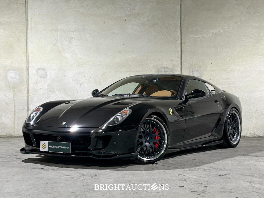 Classic & Retro Sports Cars - Tiel