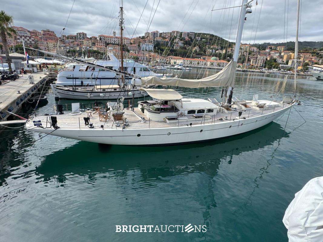 Trulli Classic 90-Foot S/Y