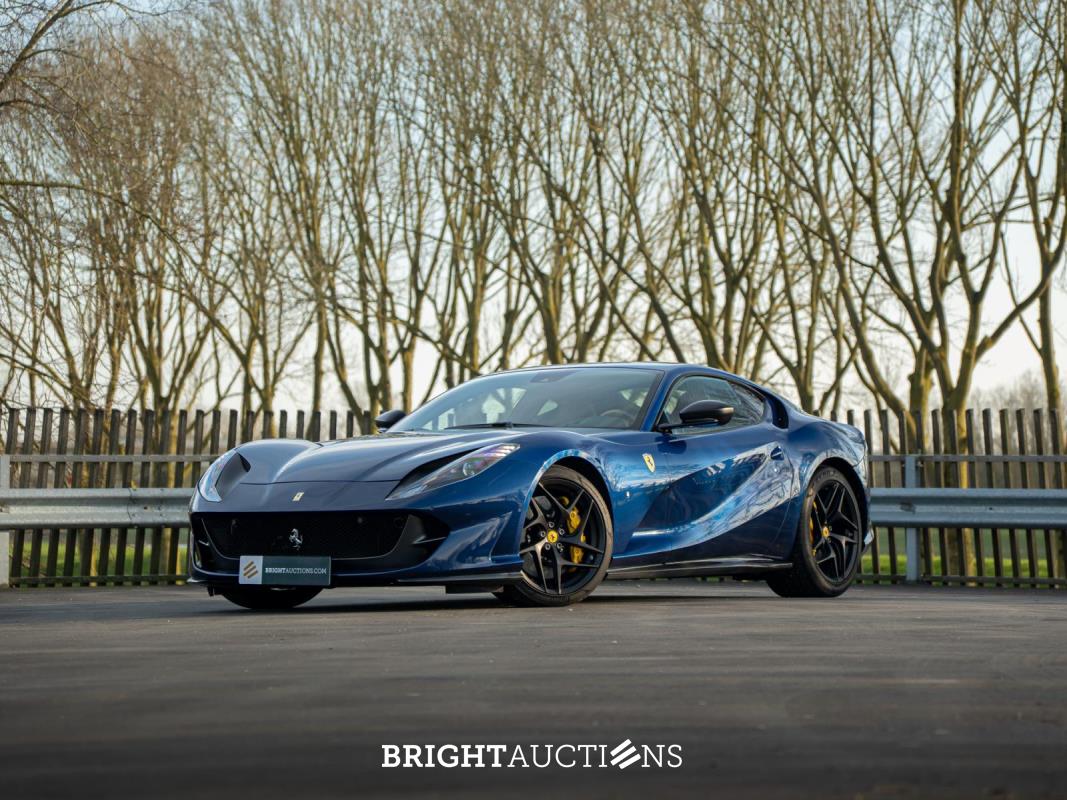 Ferrari 812 Superfast - 2020