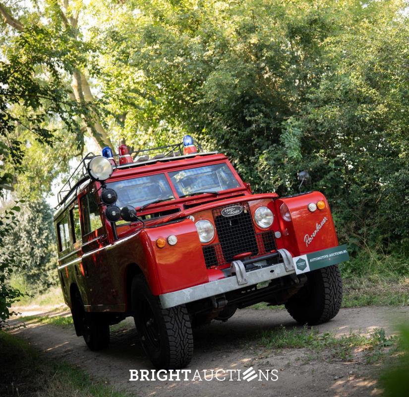 Land Rover / 109 Series II / BRANDWEER (Roger) / 1969