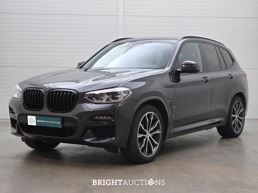 Premium Daily Drivers & EV's - Fast Auction