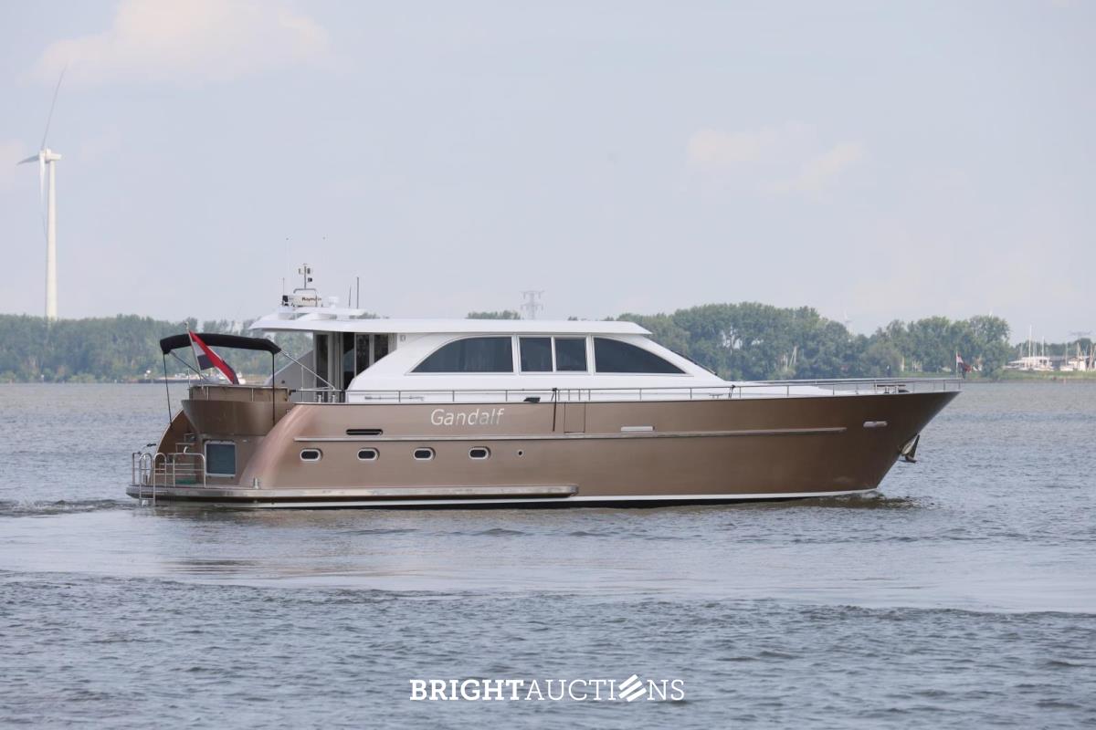 Van Den Hoven Executive 1700