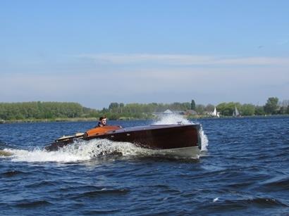 Valentino 650 Runaboat