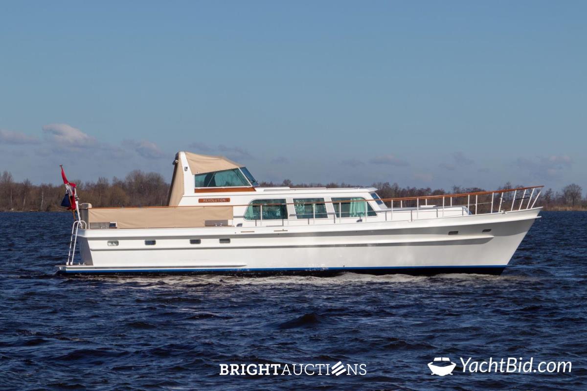 Super Van Craft 1470