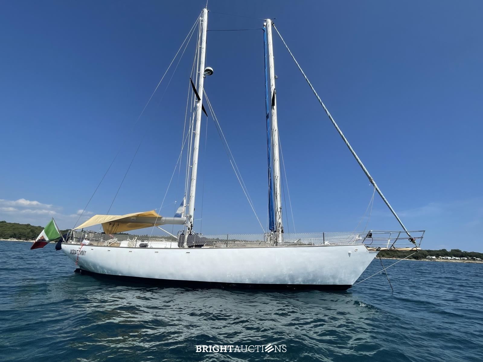 Sciarrelli Schooner 