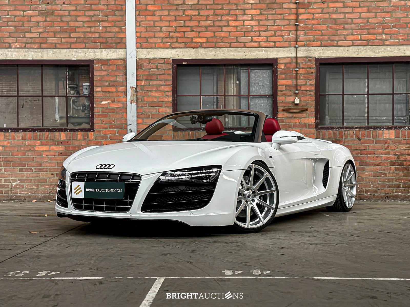 Audi R8 5.2 V10 FSI Quattro SPIDER 525hp 2012 (76,000 km)