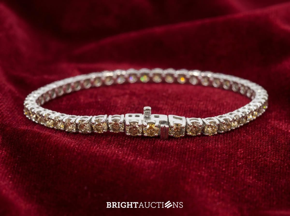 Witgouden tennisarmband met natuurlijke diamanten – kavel bij Bright Auctions, Netherlands