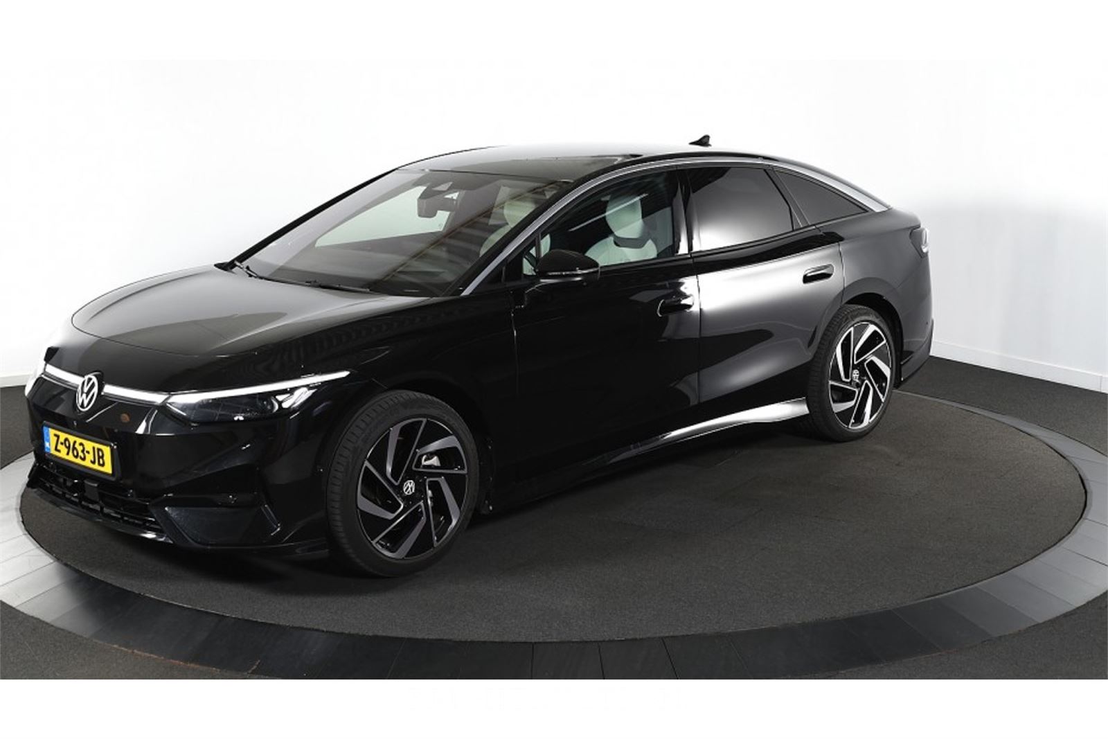 Volkswagen ID.7 Pro Business 77 kWh 2024 (Origineel-NL), Z-963-JB – kavel bij Bright Auctions, Netherlands