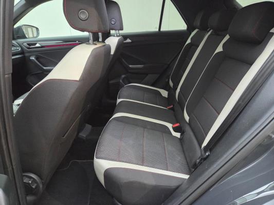 Volkswagen T-Roc Sport 1.5 TSI 150pk 2019, T-667-TX