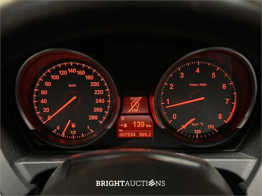 BMW Z4 Roadster sDrive18i Executive Design Pure Traction Uitvoering 156pk 2014 (Origineel-NL), 3-TRK-41 -67.534KM-
