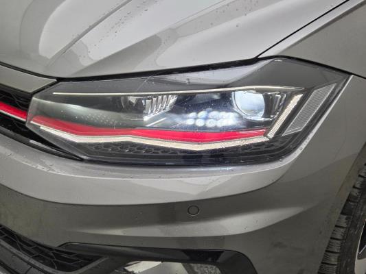 Volkswagen Polo GTI 2.0 TSI 200pk 2018, R-943-GD
