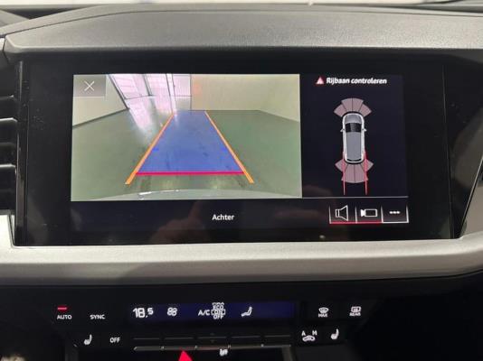 Audi Q4 35 Launch Edition 55 kWh 170pk 2021 (Origineel-NL), N-506-XJ