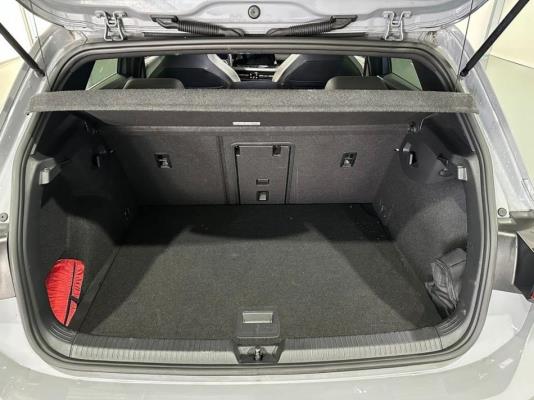 Volkswagen Golf 1.5 TSI R-Line 131pk 2021 (Origineel-NL), K-490-JS