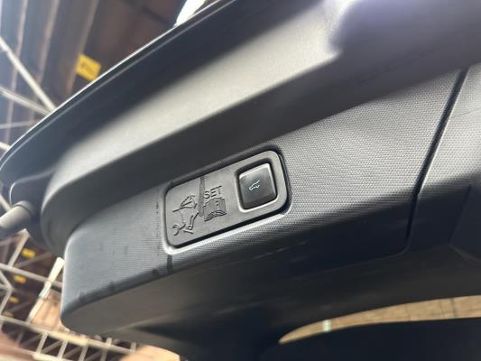 Ford Mustang Mach-E RWD 75 kWh 269pk 2021 (Origineel-NL + 1e eigenaar), N-361-JS