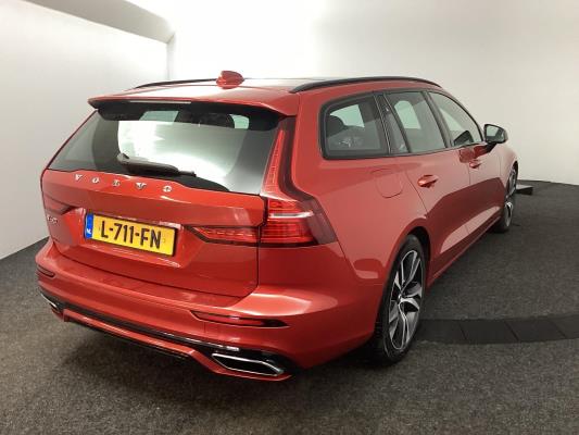 Volvo V60 B3 R-Design 2.0 163pk 2021 (Origineel-NL), L-711-FN