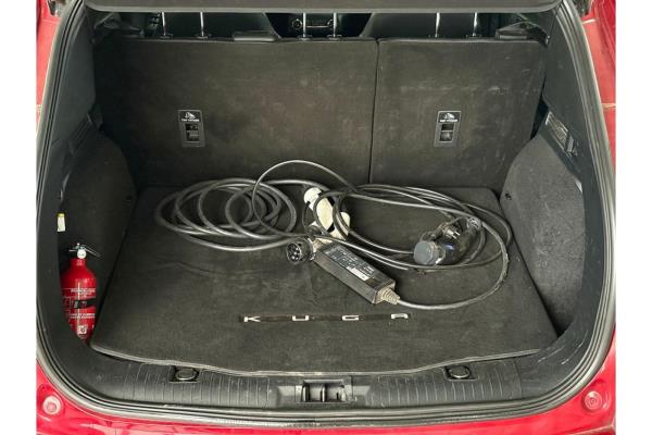 Ford Kuga PHEV Vignale 2.5 261pk 2021 (Origineel-NL), L-878-FX