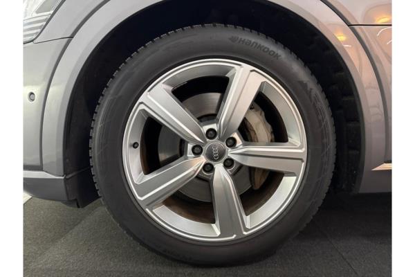 Audi e-tron 50 Launch edition plus Quattro 71 kWh 313pk 2020 (Origineel-NL), J-383-NL