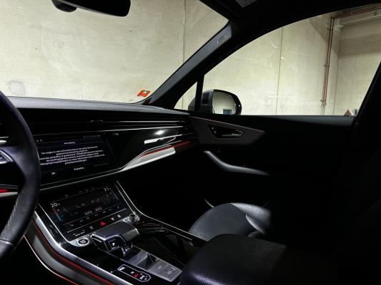 Audi Q7 55 TFSI e Quattro Pro Line Plus 3.0 380pk 2020, N-611-PF
