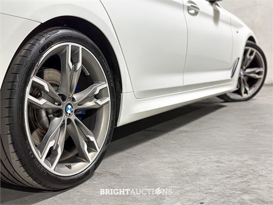 BMW M550i xDrive High Executive 462pk 2018 5-serie, KKP-44-R