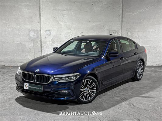 BMW 530e iPerformance High Executive 5-serie 252pk 2019 (Origineel-NL+1eigenaar), ZT-244-H