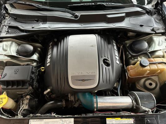 Chrysler 300C HEMI 5.7 V8 340PK 2005 
