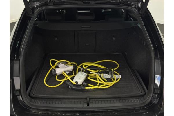 Škoda Octavia Combi RS iV PHEV Business 1.4 TSI 258pk 2021 (Origineel-NL), N-280-KK