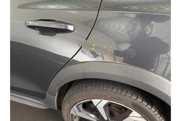 Volvo V60 Cross Country Pro 2.0 AWD 190pk 2020 (Origineel-NL), G-715-ZL