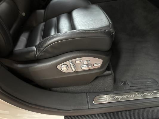 Porsche Cayenne Turbo 4.8 V8 500PK 2010 38.000KM!