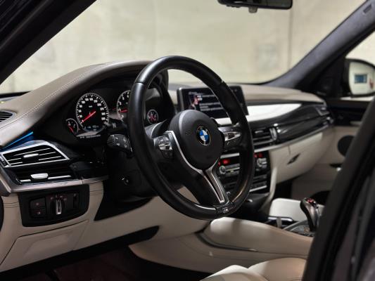 BMW X5M 4.4 V8 M-Sport F85 576pk 2015, JPV-47-K

