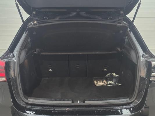 Mercedes-Benz A-klasse 200 Premium Plus 163 pk 2018, Z-073-NZ