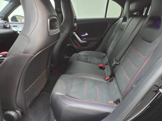 Mercedes-Benz A 180 Business Solution AMG 136pk 2019 A-klasse, Z-776-DL